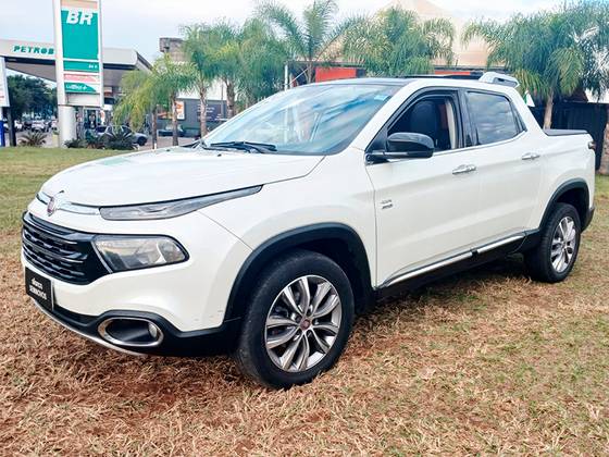 FIAT TORO 2.4 16V MULTIAIR FLEX VOLCANO AT9